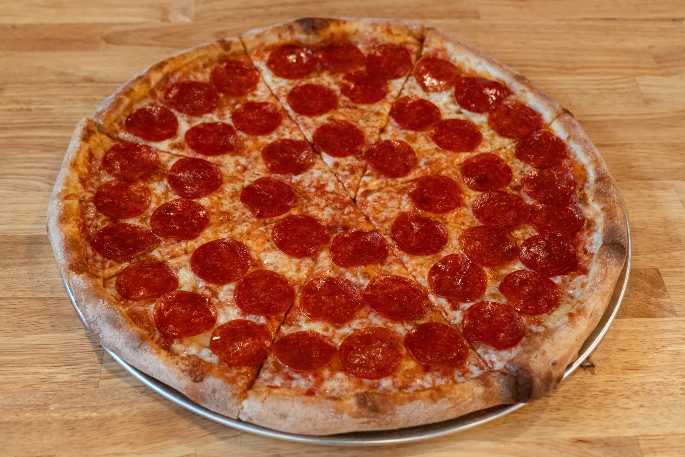 New York pepperoni pizza