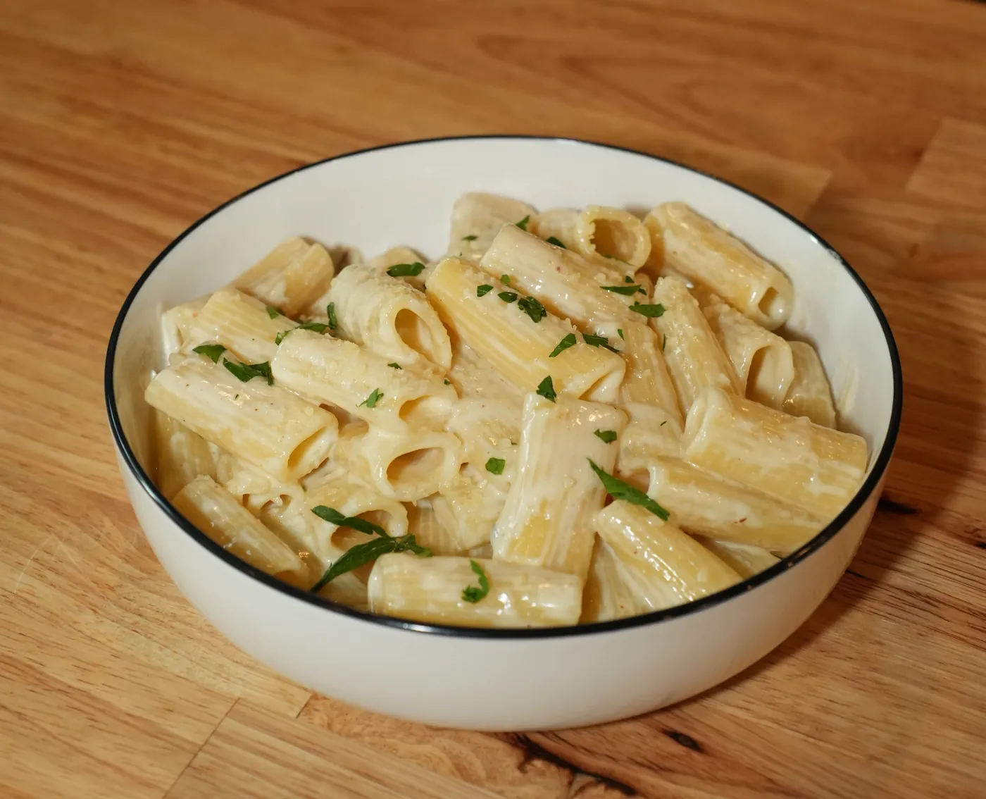 Rigatoni alfredo